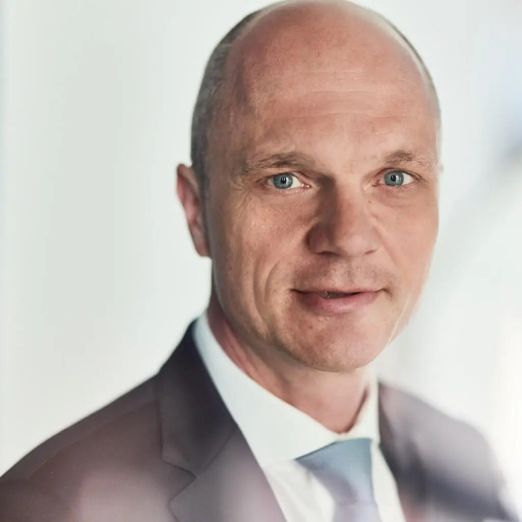 Sh: Was genau ist unter dem Modell der Familiengrundschulzentren zu verstehen? Welches Ziel verfolgt das Konzept?