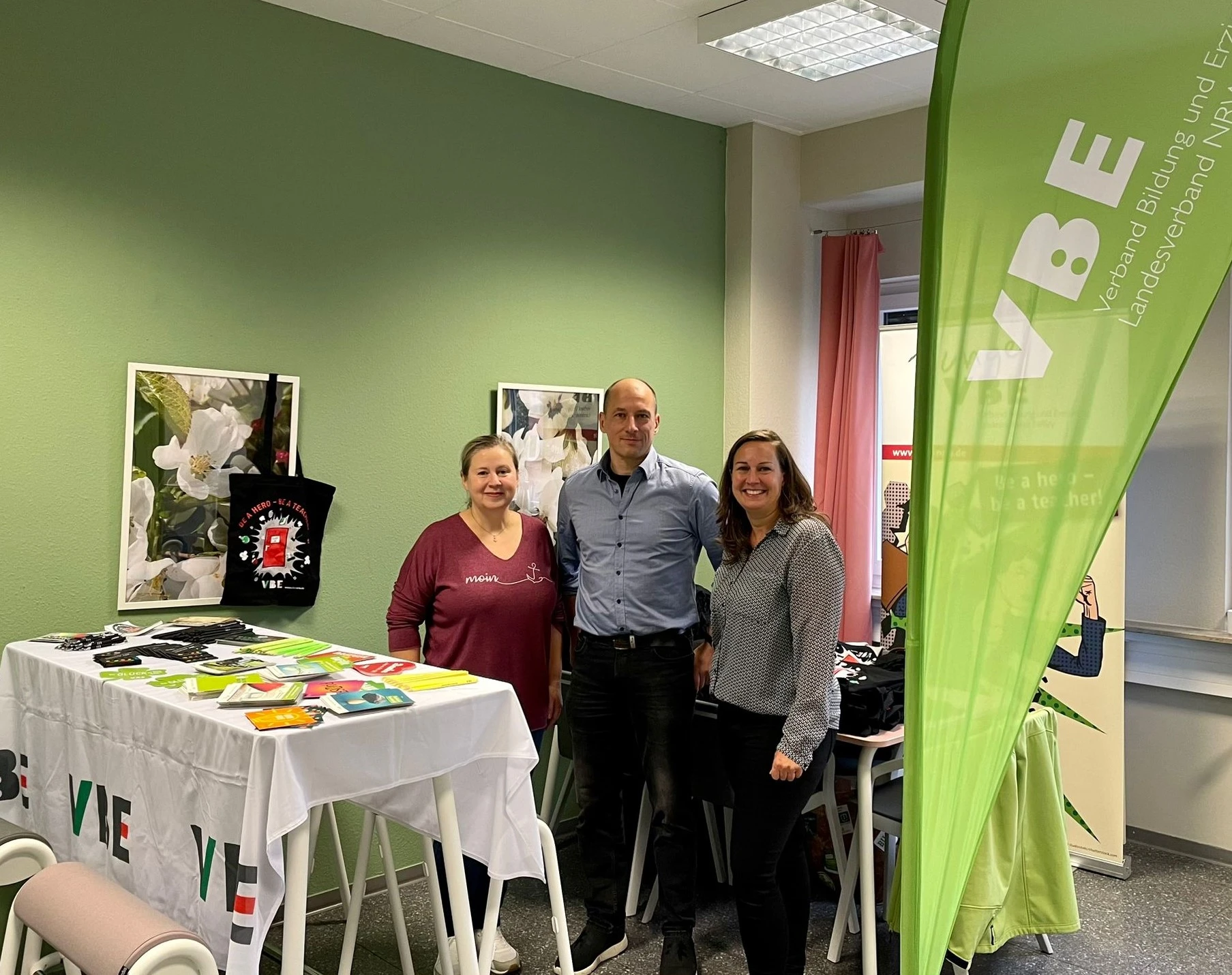 Der VBE StV Essen begrüßt die neuen Referendarinnen und Referendare des ZfSL Essen