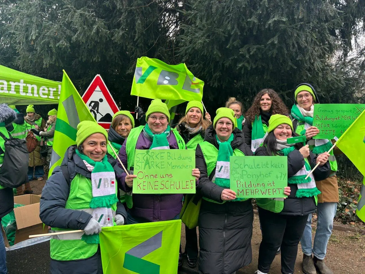 Der VBE StV Essen gestern beim Streik und der Großdemo