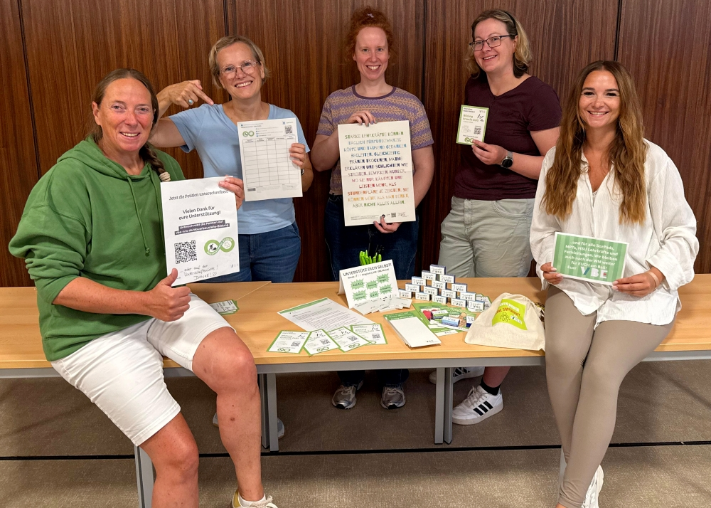 Petitionsaktion zum Schulstart in Leverkusen